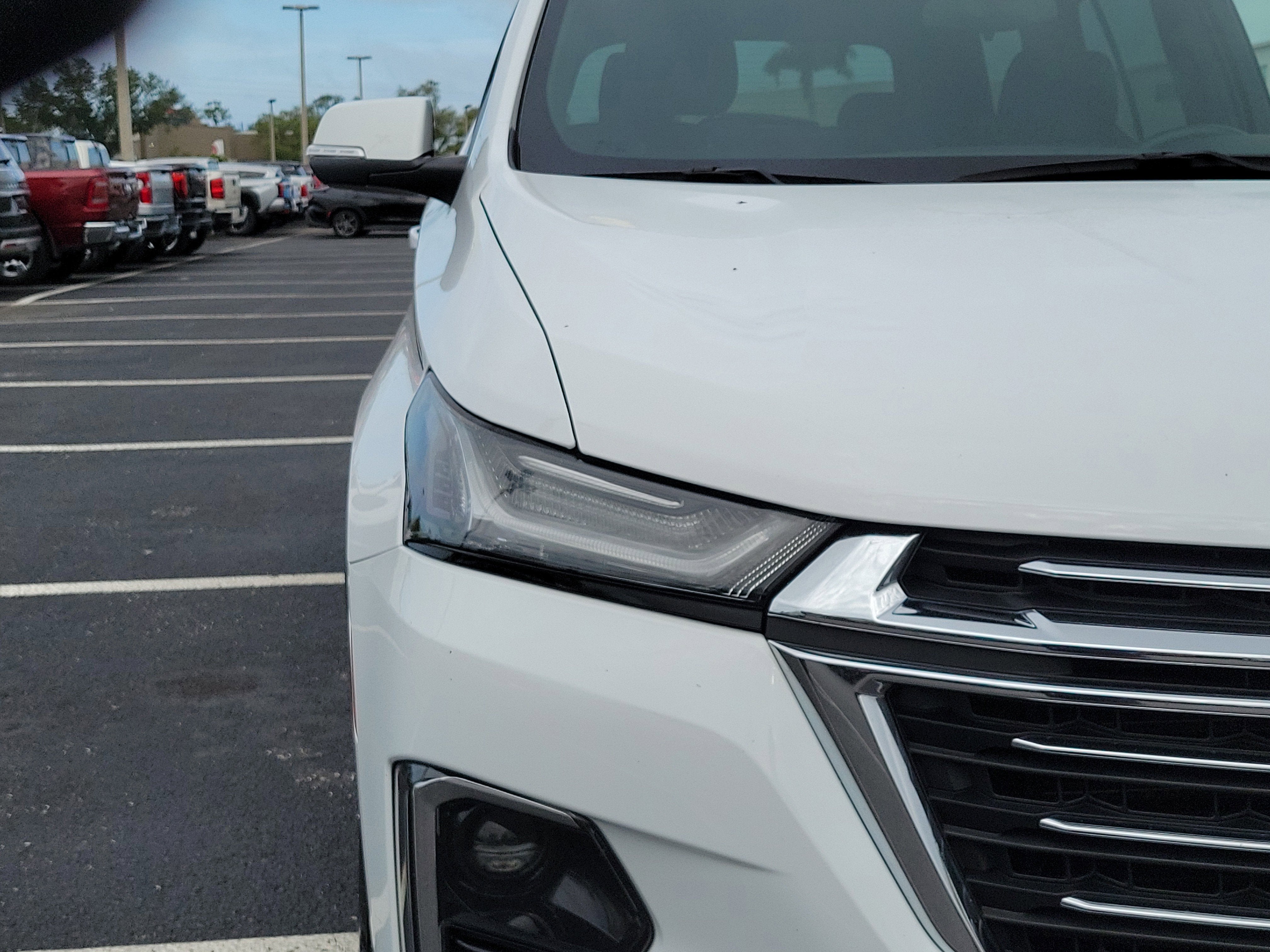 2023 Chevrolet Traverse LT