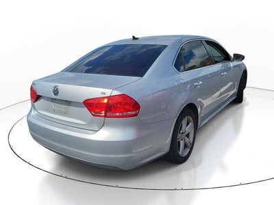 2012 Volkswagen Passat 2.5 SE
