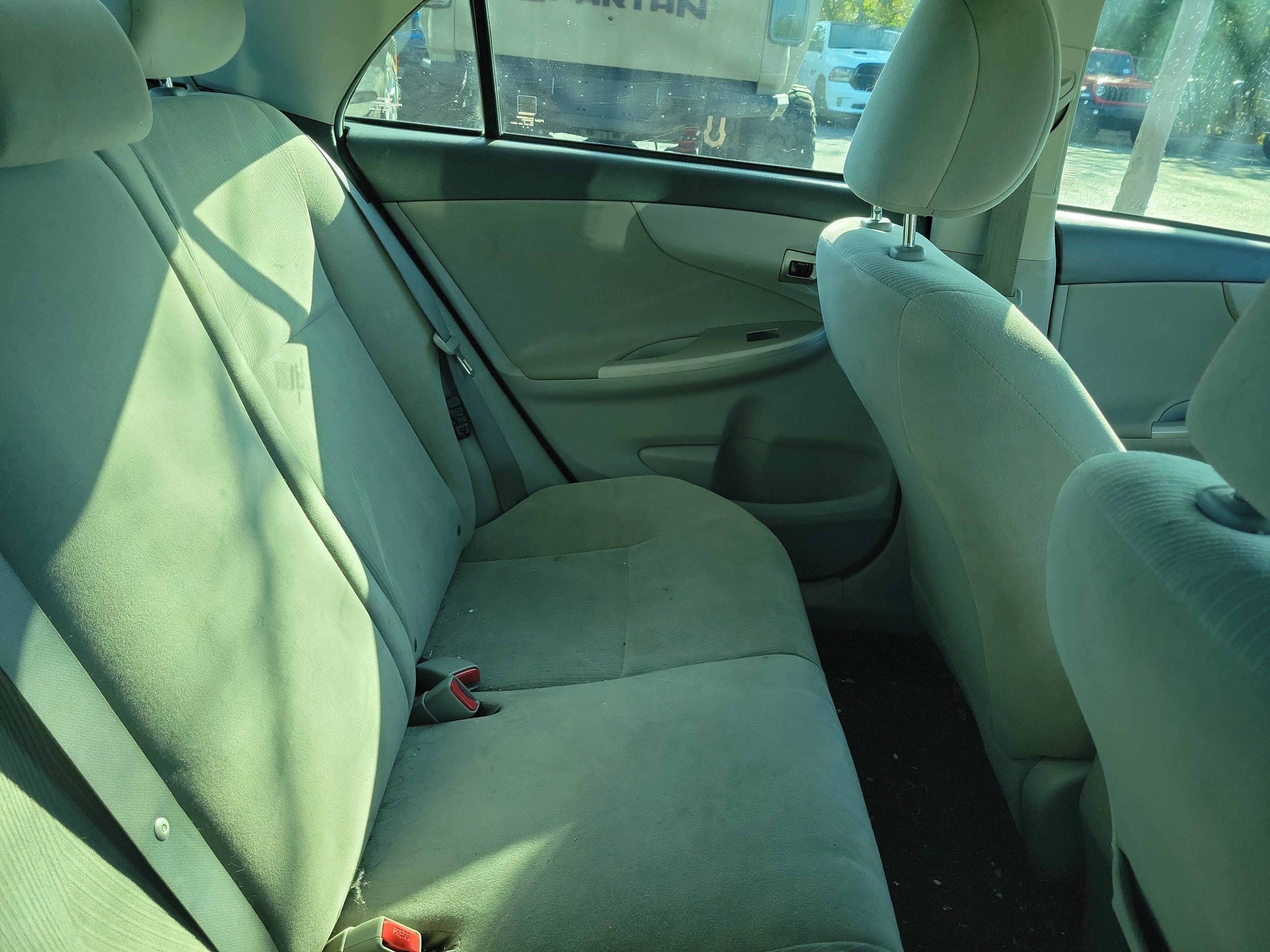 2013 Toyota Corolla L