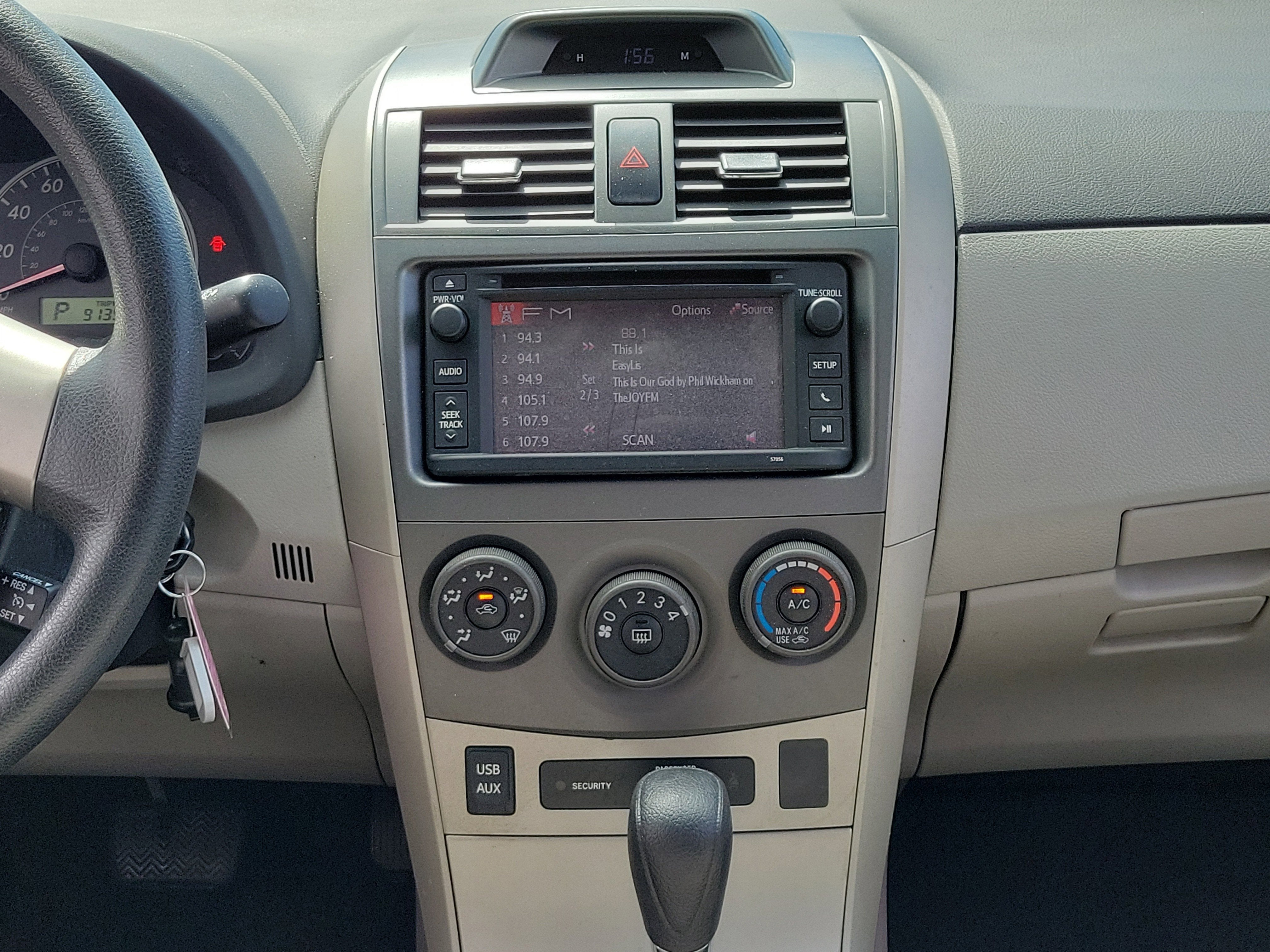 2013 Toyota Corolla LE