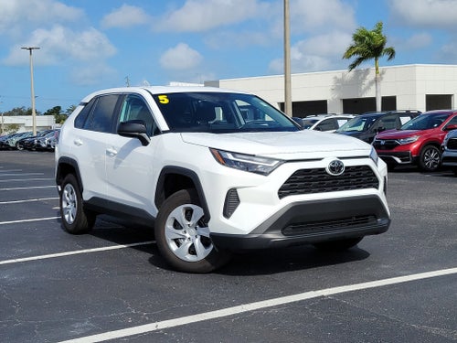2025 Toyota RAV4 LE