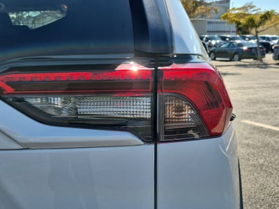 2020 Toyota RAV4 Hybrid LE