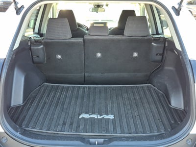 2020 Toyota RAV4 Hybrid LE