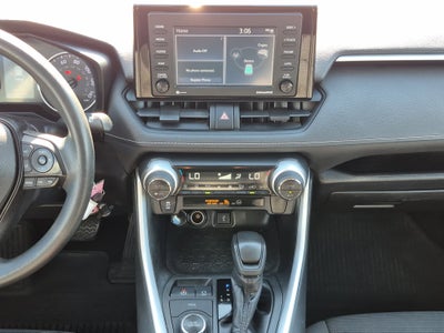 2020 Toyota RAV4 Hybrid LE