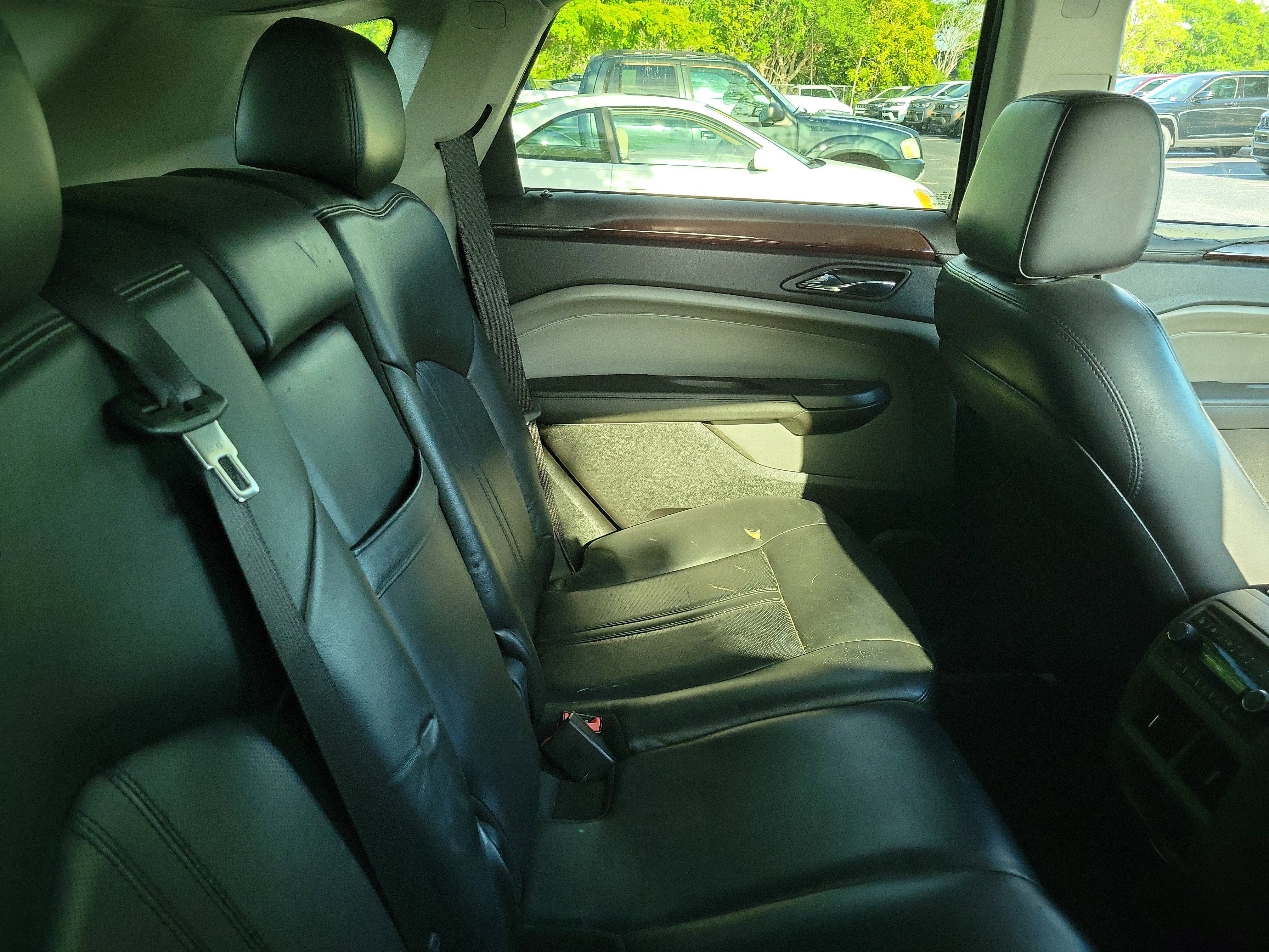 2011 Cadillac SRX Premium