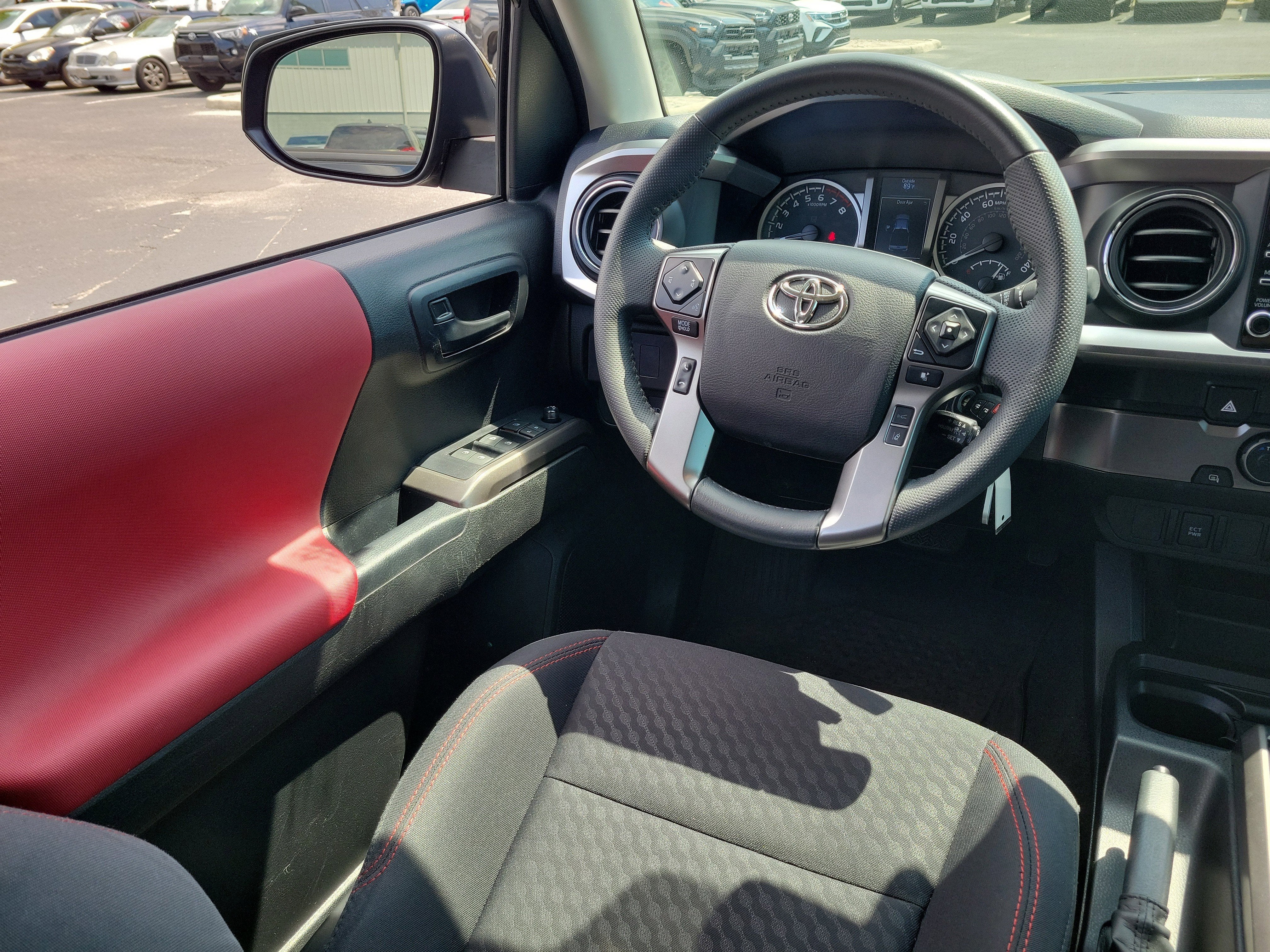 2022 Toyota Tacoma SR5