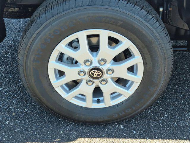 2025 Toyota Tacoma 2WD SR5