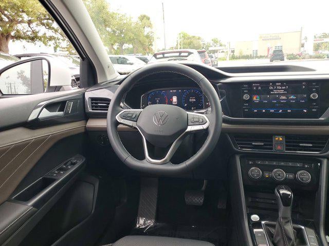 2024 Volkswagen Taos 1.5T SEL