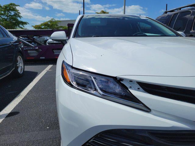 2019 Toyota Camry Hybrid LE