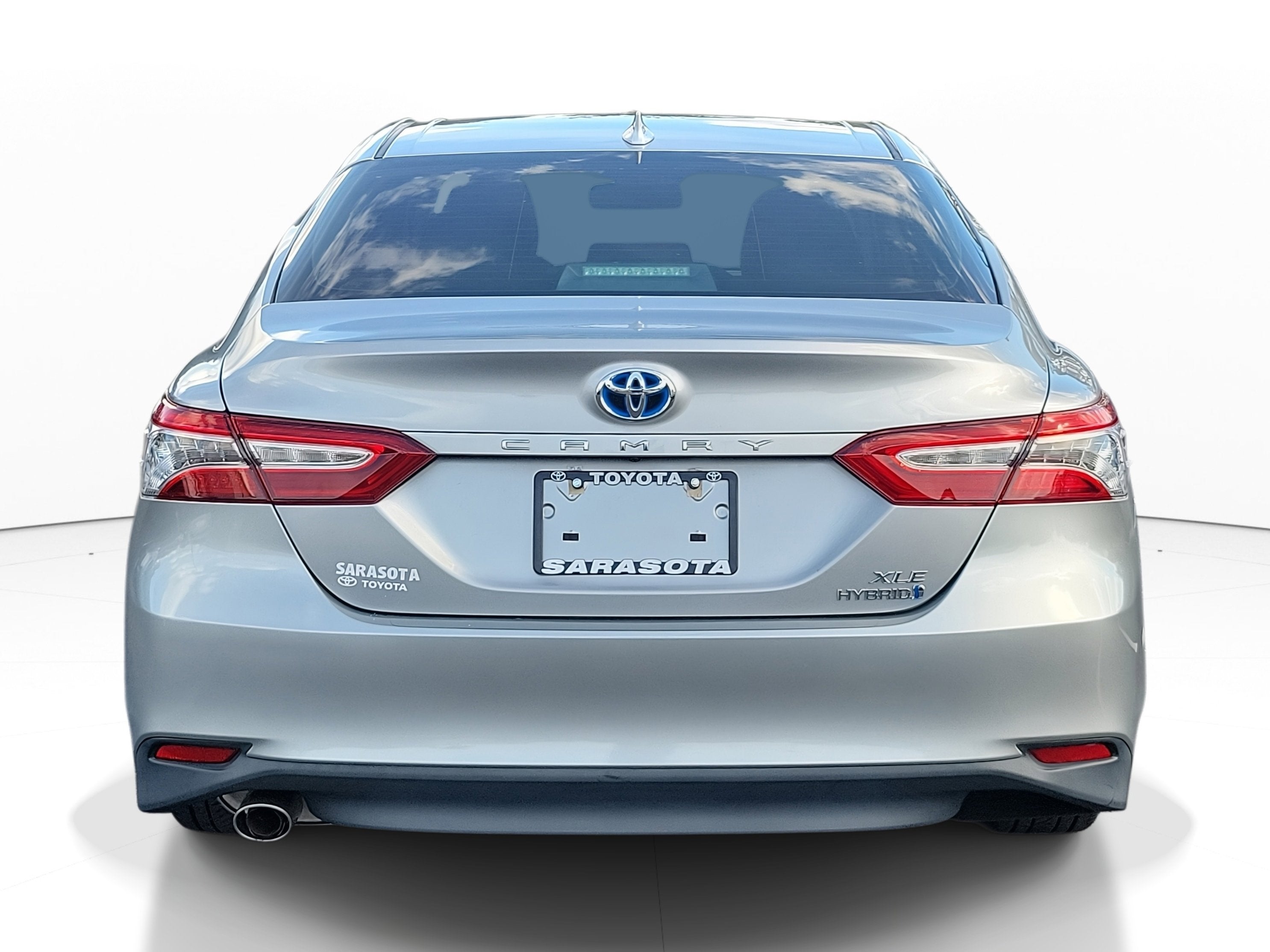 2020 Toyota Camry Hybrid XLE