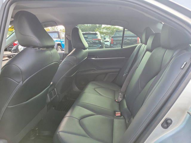 2020 Toyota Camry Hybrid XLE