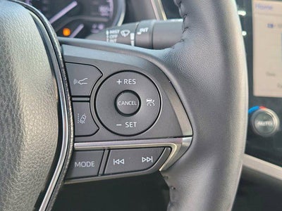 2020 Toyota Camry Hybrid XLE