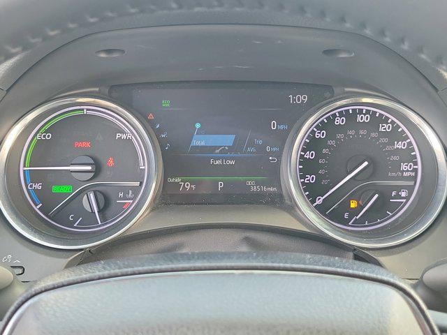 2020 Toyota Camry Hybrid XLE