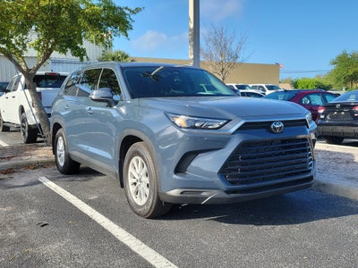 2025 Toyota Grand Highlander XLE