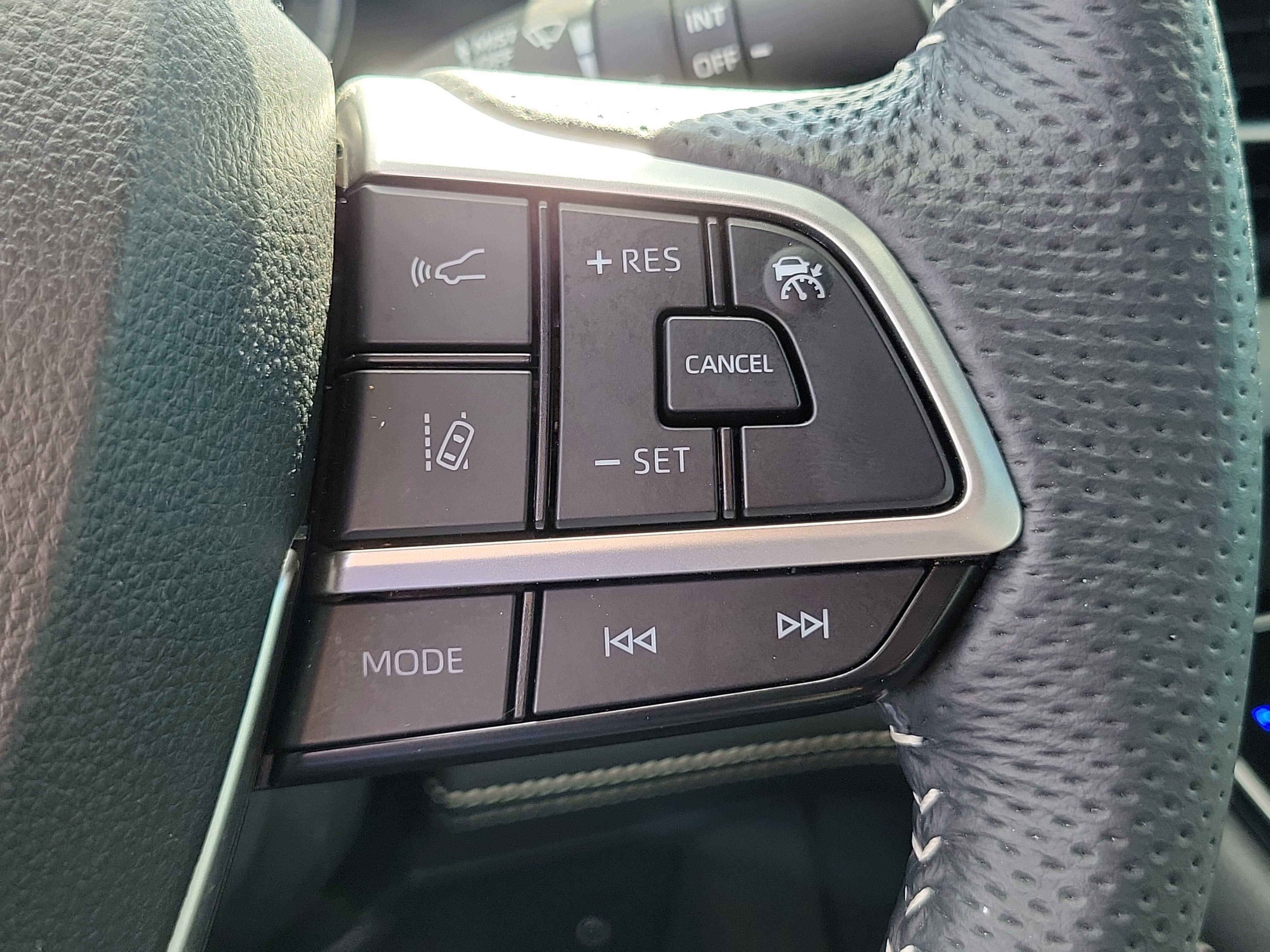 2025 Toyota Sienna XSE