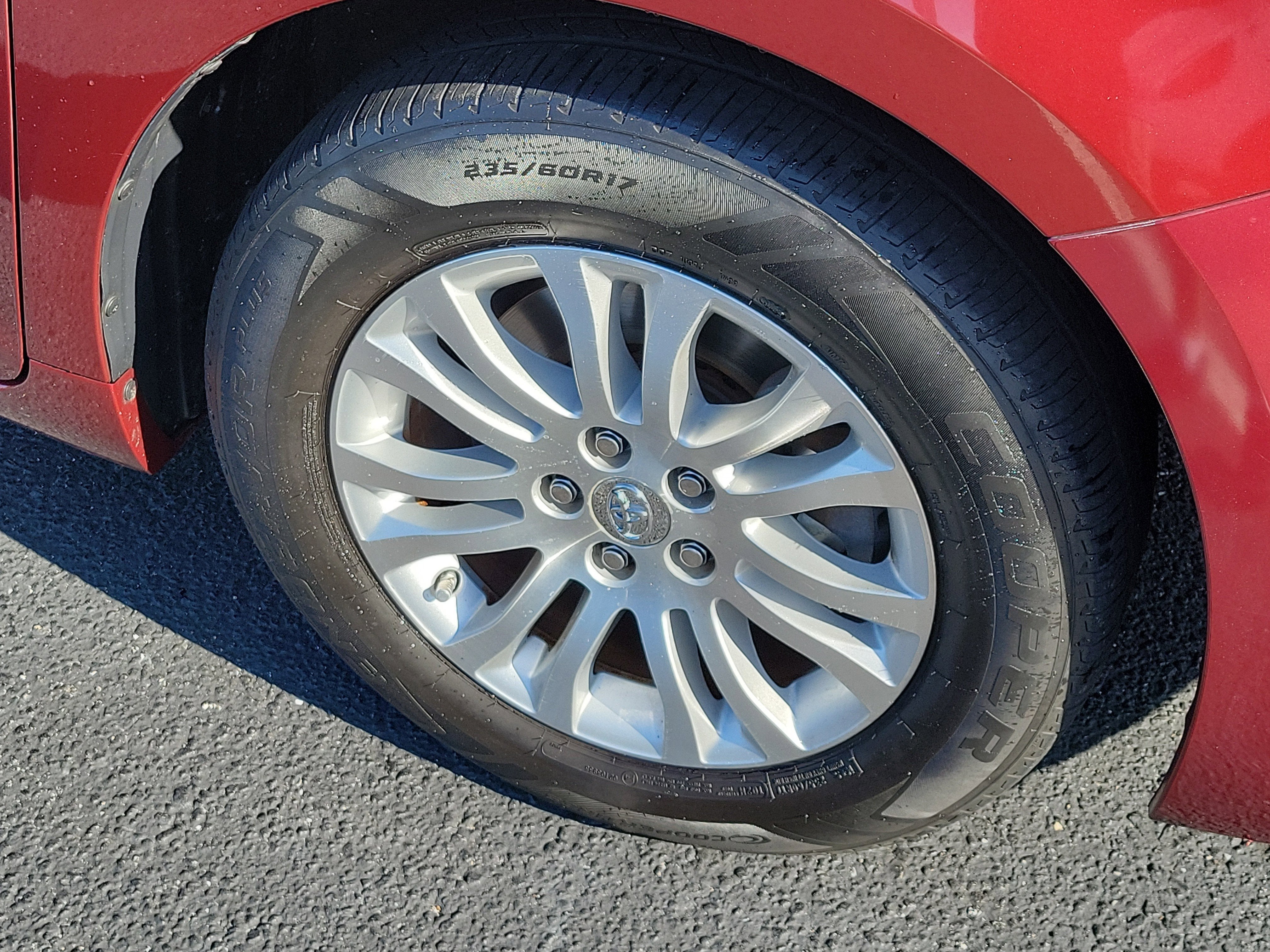 2017 Toyota Sienna XLE