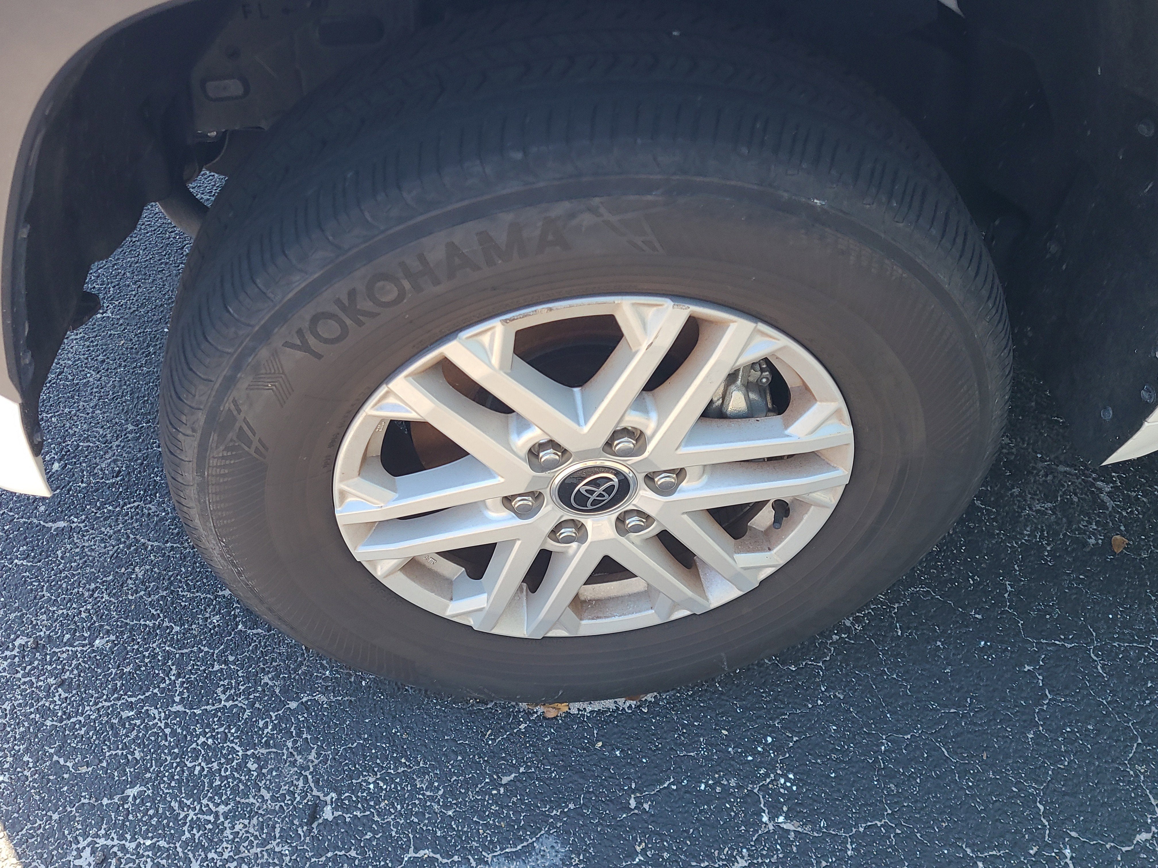 2024 Toyota Tundra 4WD SR5