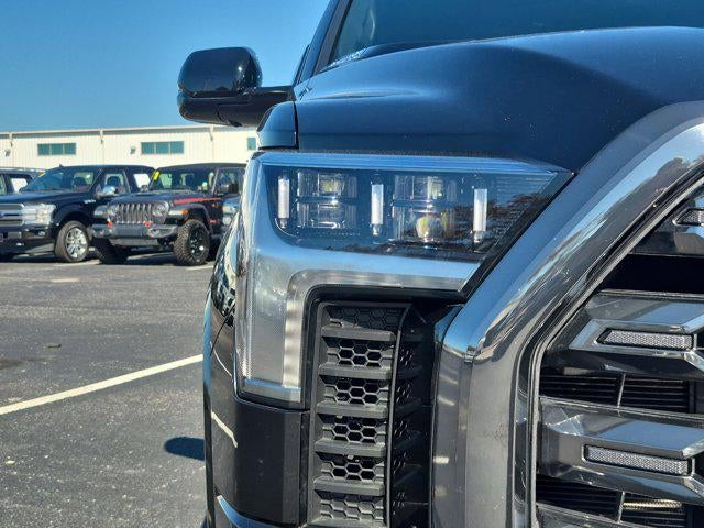 2024 Toyota Tundra Hybrid Platinum