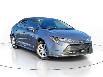 2025 Toyota Corolla LE