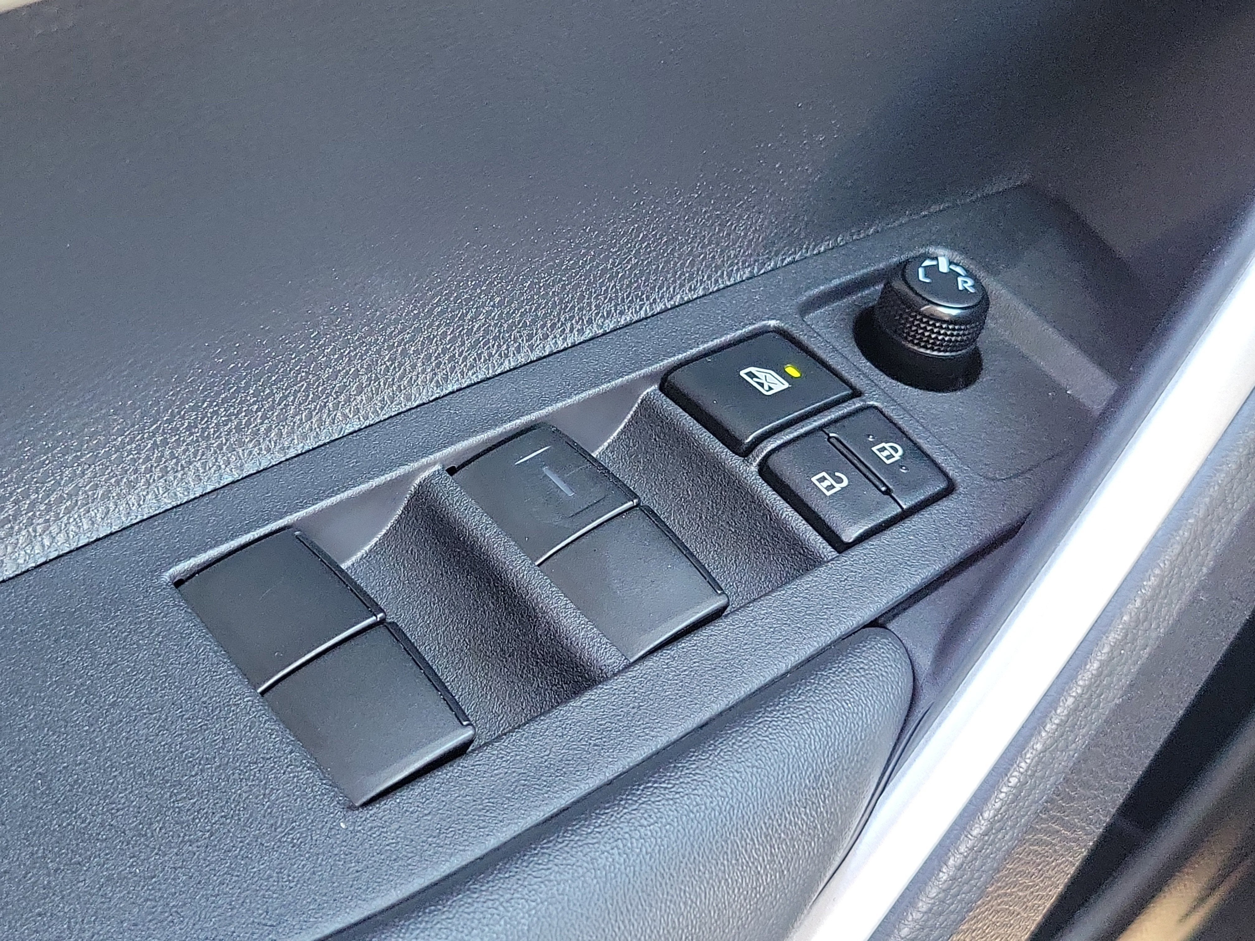 2024 Toyota Corolla Cross L