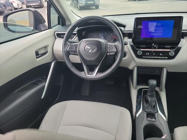 2025 Toyota Corolla Cross LE
