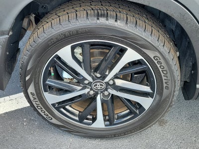 2024 Toyota Corolla Cross Hybrid XSE