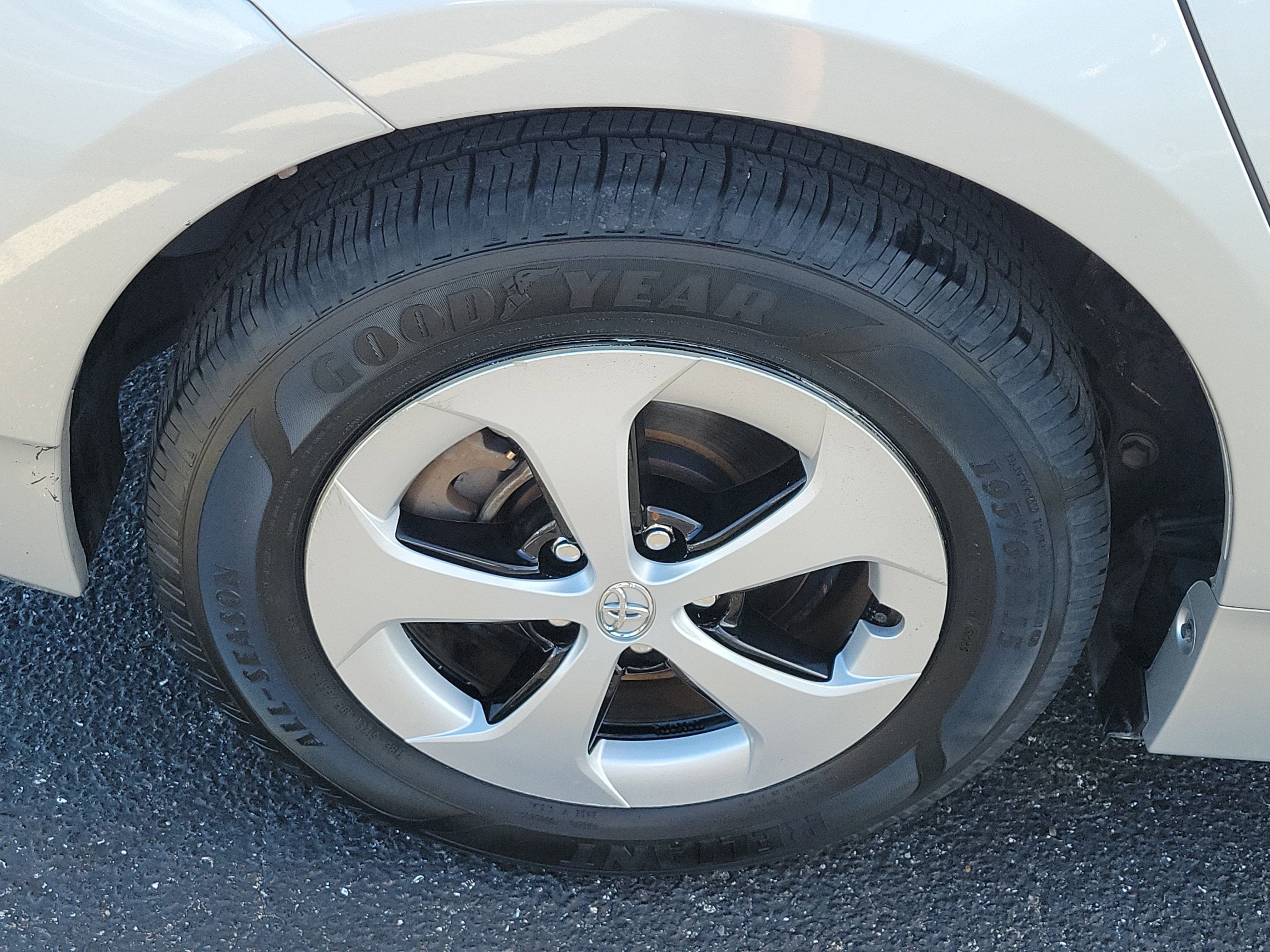 2015 Toyota Prius Two