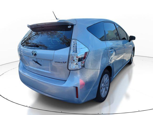 2013 Toyota Prius v Three