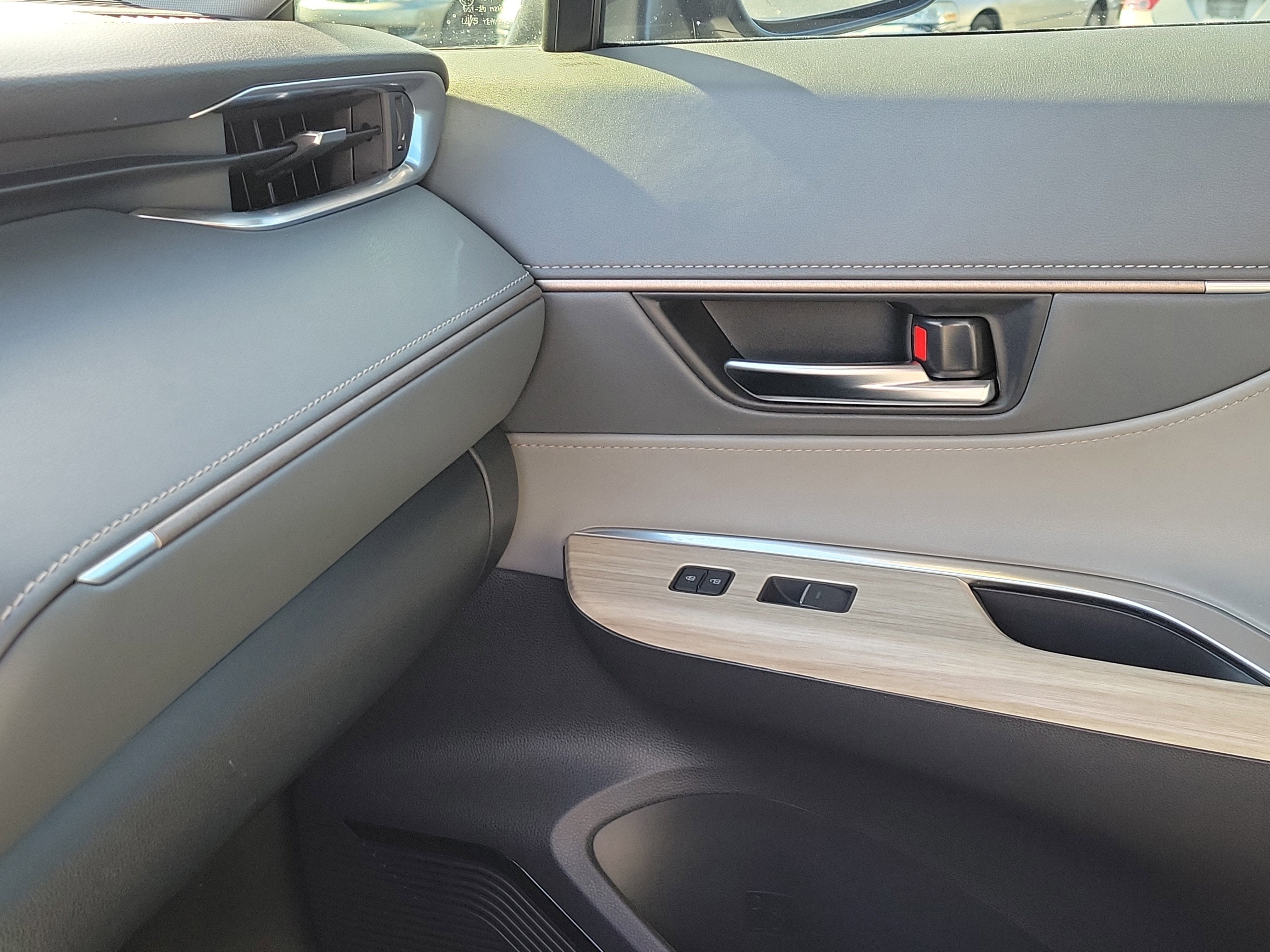 2024 Toyota Venza Limited