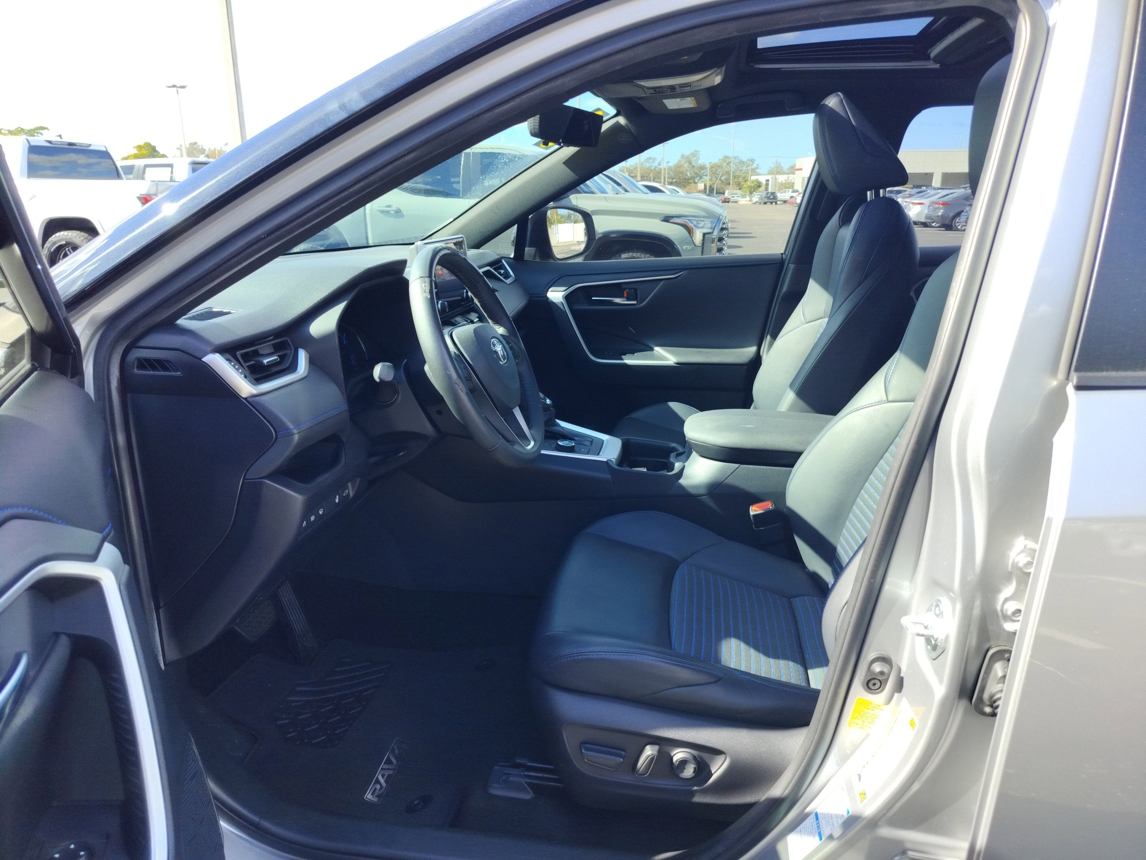 2020 Toyota RAV4 Hybrid XSE