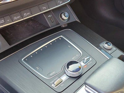 2020 Audi Q5 45 Premium Plus