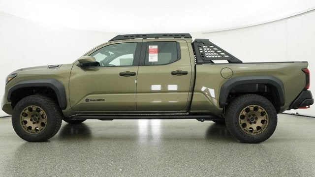 2026 Toyota Tacoma i-FORCE MAX Tacoma Trailhunter