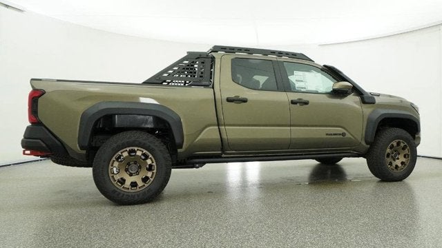 2026 Toyota Tacoma i-FORCE MAX Tacoma Trailhunter