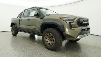 2026 Toyota Tacoma i-FORCE MAX Tacoma Trailhunter