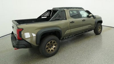 2026 Toyota Tacoma i-FORCE MAX Tacoma Trailhunter