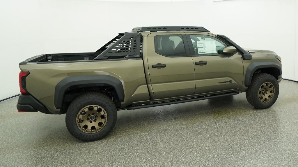 2026 Toyota Tacoma i-FORCE MAX Tacoma Trailhunter