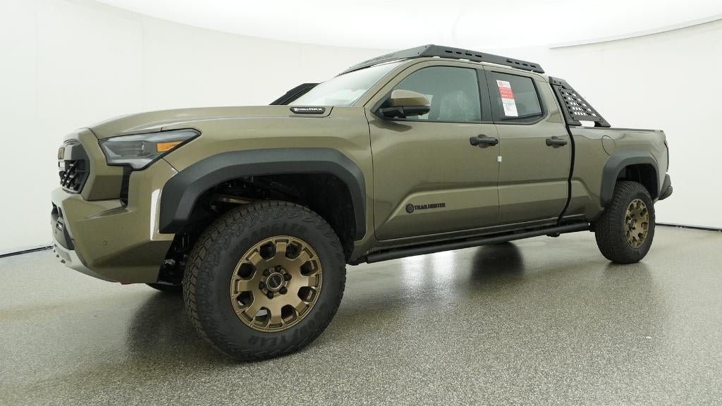 2026 Toyota Tacoma i-FORCE MAX Tacoma Trailhunter
