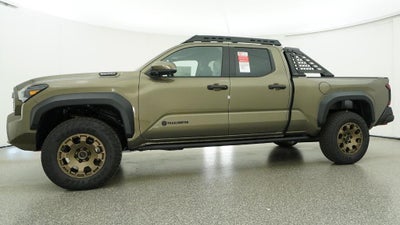 2026 Toyota Tacoma i-FORCE MAX Tacoma Trailhunter