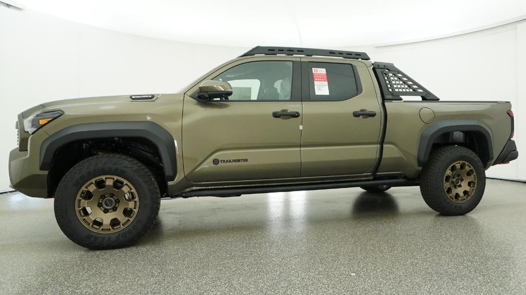 2026 Toyota Tacoma i-FORCE MAX Tacoma Trailhunter