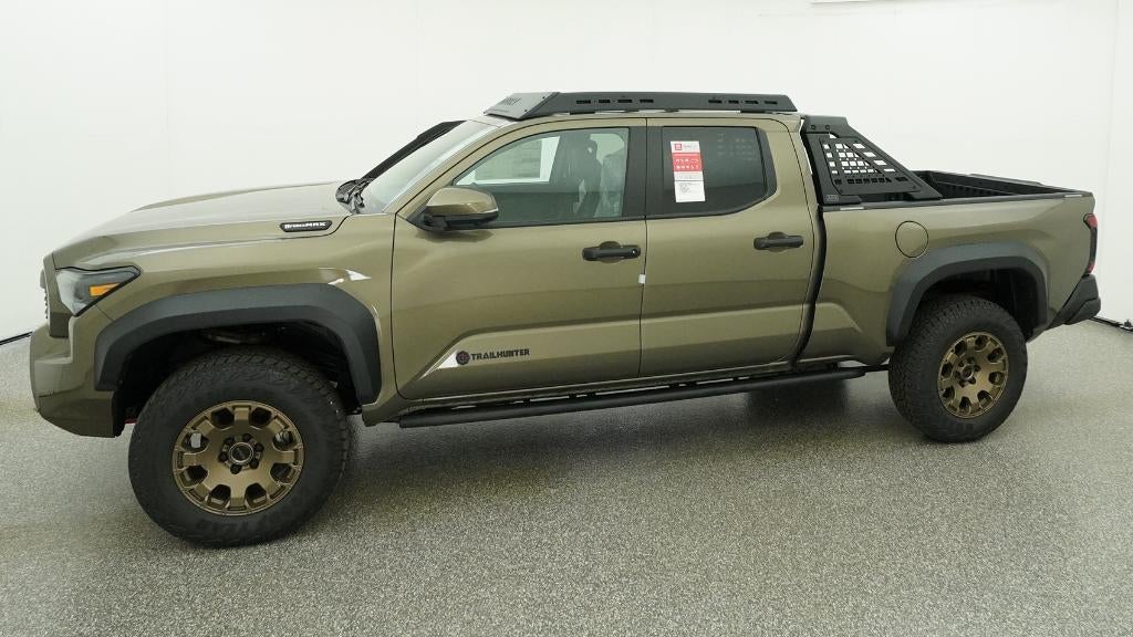 2026 Toyota Tacoma i-FORCE MAX Tacoma Trailhunter