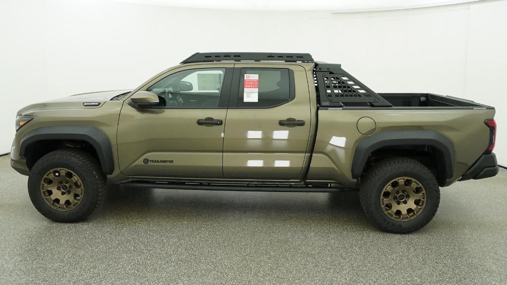 2026 Toyota Tacoma i-FORCE MAX Tacoma Trailhunter
