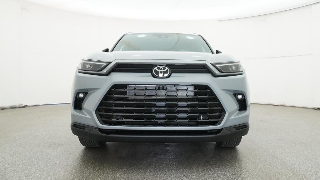 2026 Toyota Grand Highlander Hybrid Nightshade