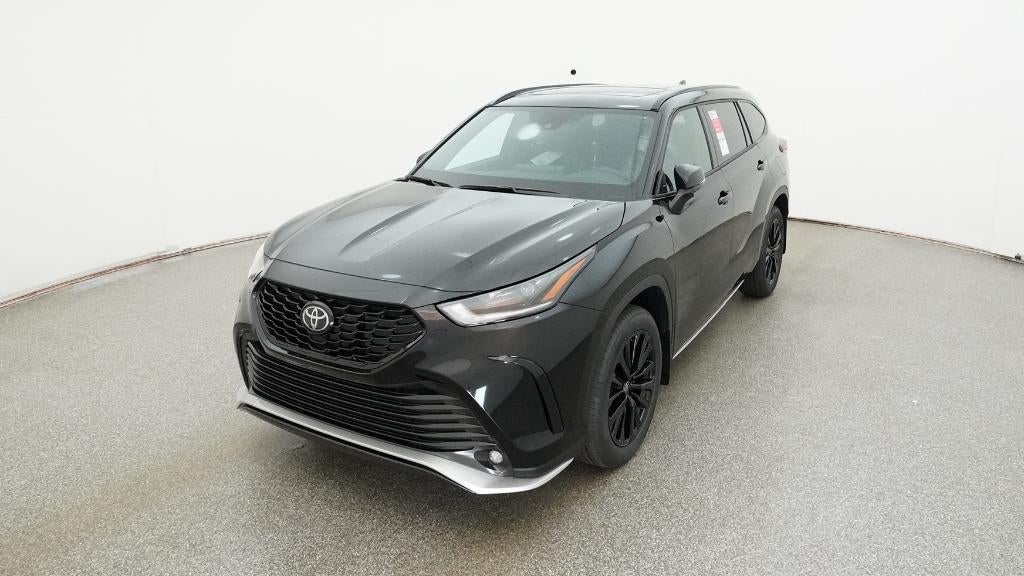 2026 Toyota Highlander XSE