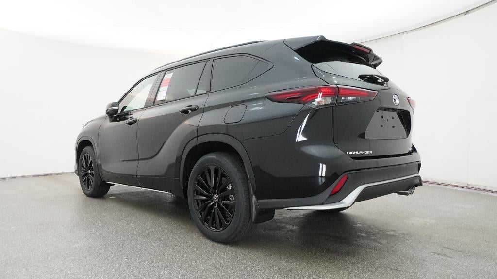 2026 Toyota Highlander XSE