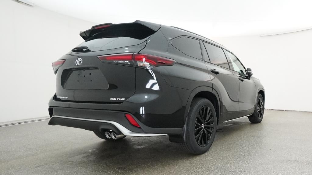 2026 Toyota Highlander XSE