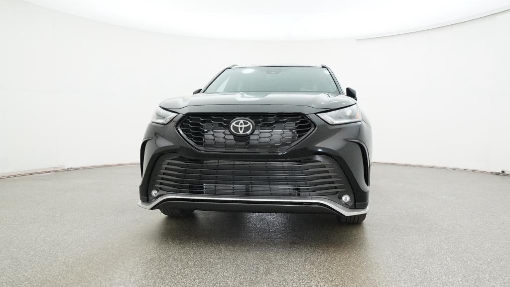 2026 Toyota Highlander XSE