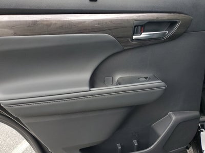 2026 Toyota Highlander Hybrid Limited