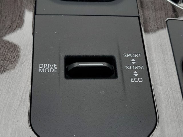 2026 Toyota Highlander Hybrid Limited