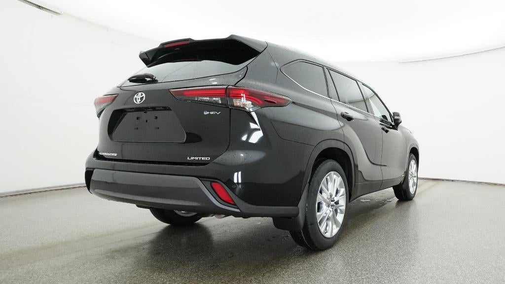 2026 Toyota Highlander Hybrid Limited