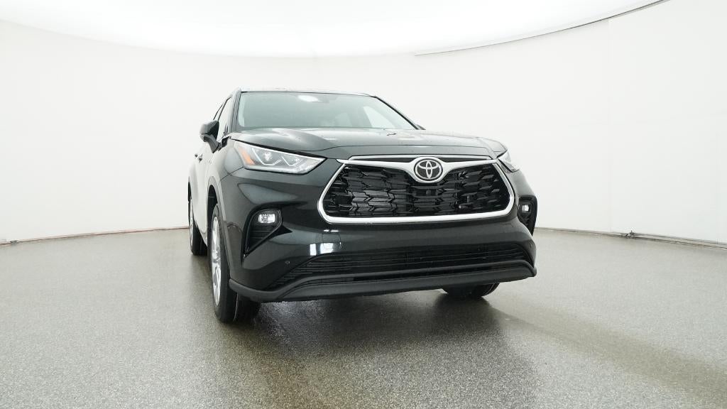 2026 Toyota Highlander Hybrid Limited